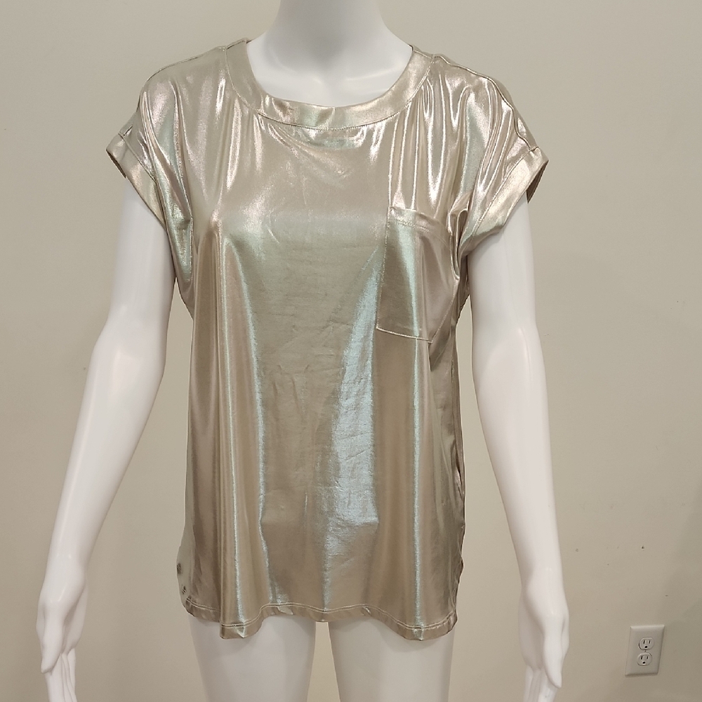 JODIFL Shimmering Silver Short Sleeve Top